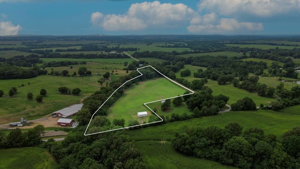 Property photo for land for sale in Gibson County Tennessee