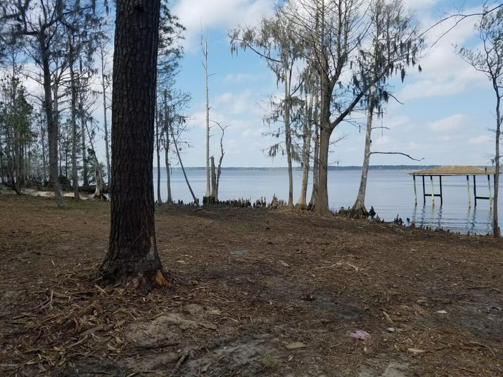 Property photo for land for sale in Beaufort County North Carolina