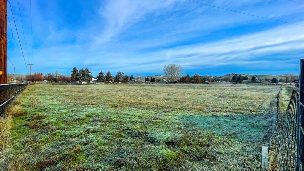 Property photo for land for sale in Yakima County Washington