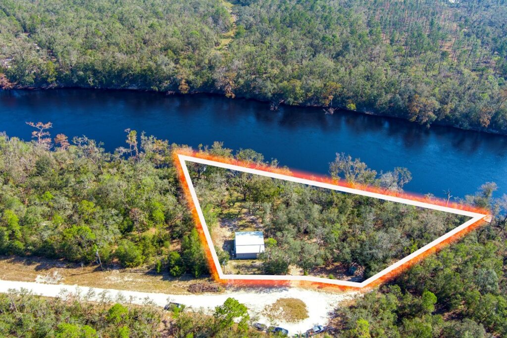 Property photo for land for sale in Suwannee County Florida