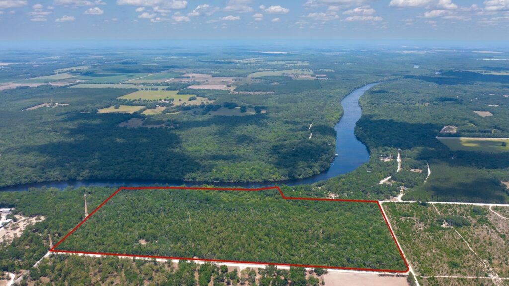 Property photo for land for sale in Gilchrist County Florida