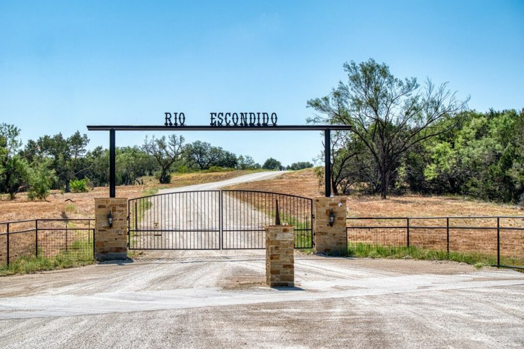 Property photo for land for sale in Hamilton County Texas