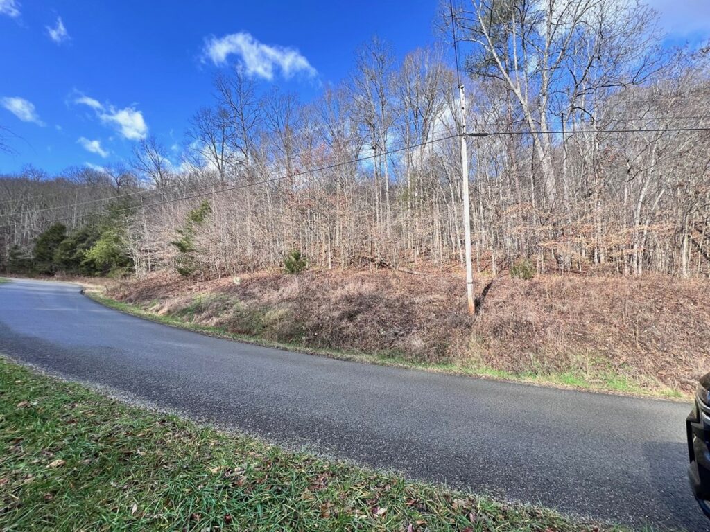 Property photo for land for sale in Claiborne County Tennessee