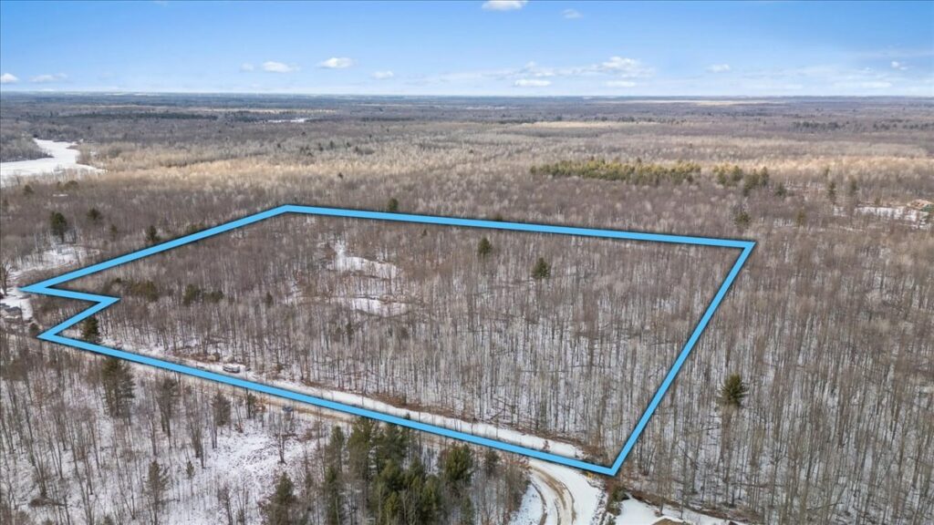 Property photo for land for sale in Midland County Michigan