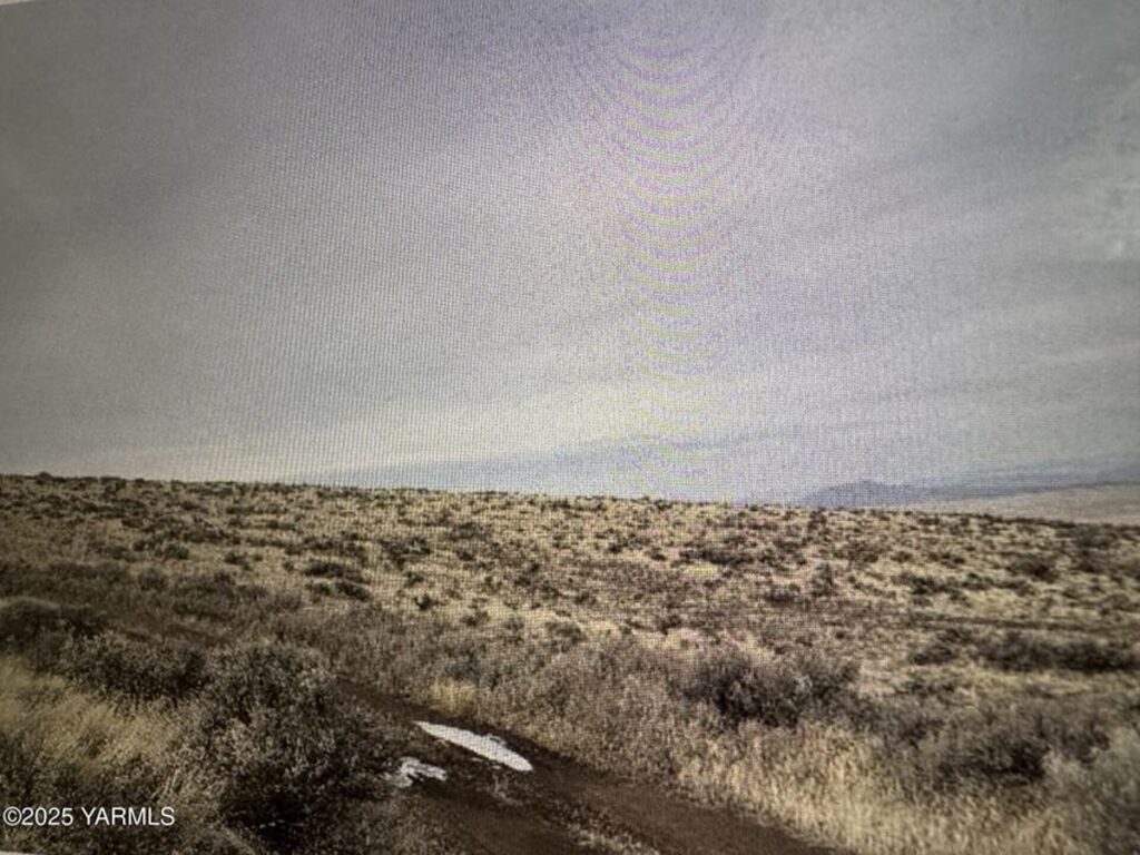 Property photo for land for sale in Yakima County Washington