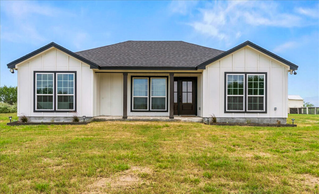 Property photo for land for sale in Live Oak County Texas