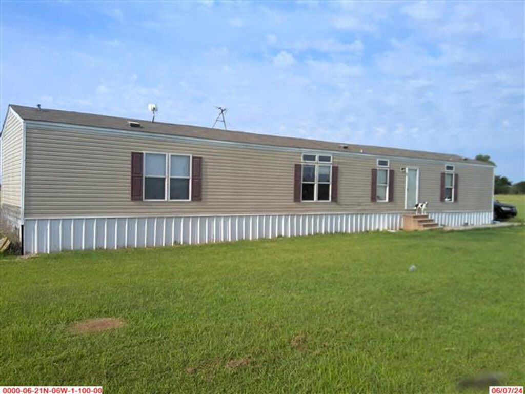 Property photo for land for sale in Garfield County Oklahoma