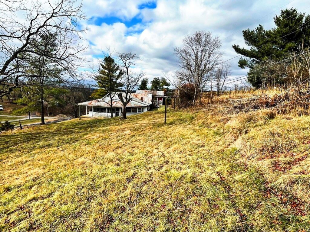 Property photo for land for sale in Wythe County Virginia
