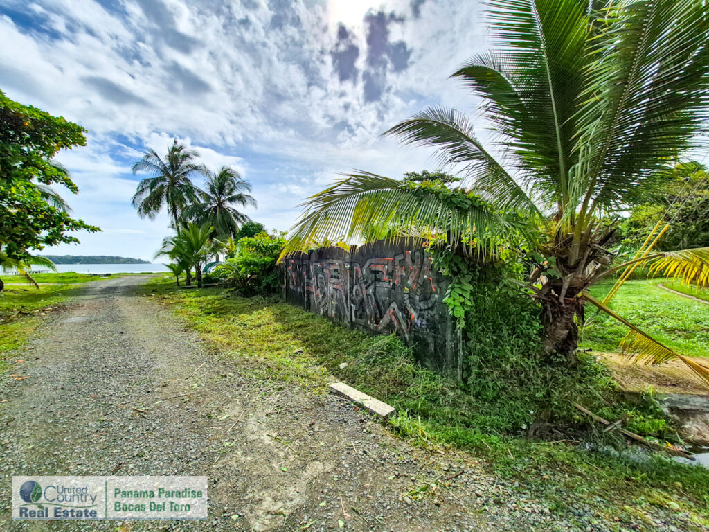 Property photo for land for sale in County Panama