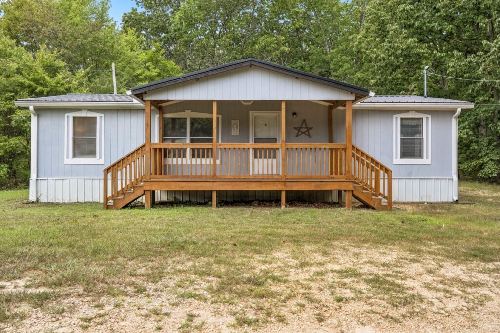 Property photo for land for sale in Lewis County Tennessee