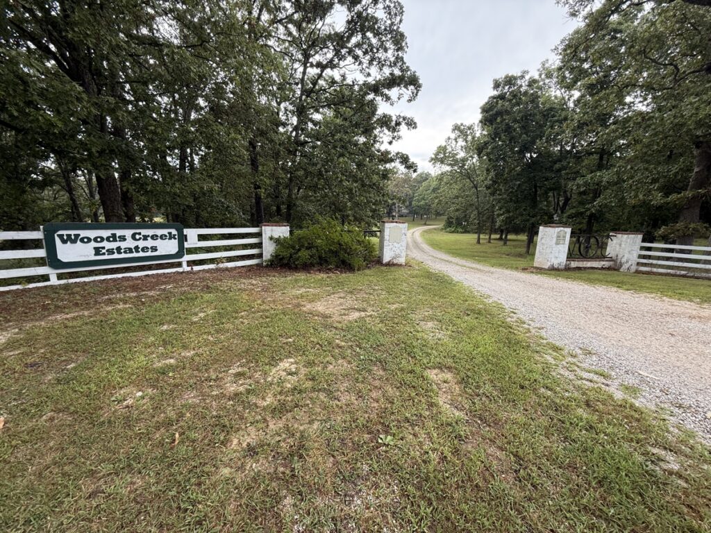 Property photo for land for sale in Howell County Missouri