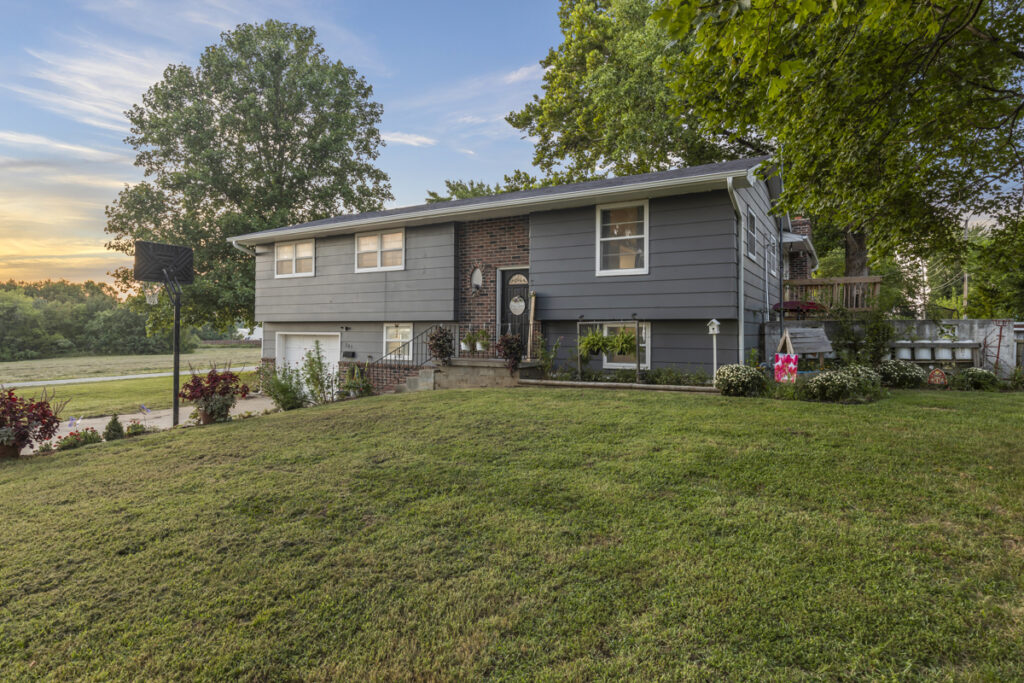 Property photo for land for sale in Cedar County Missouri