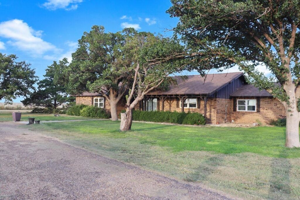 Property photo for land for sale in Oldham County Texas