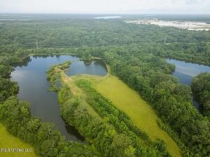 Property photo for land for sale in East Baton Rouge County Louisiana