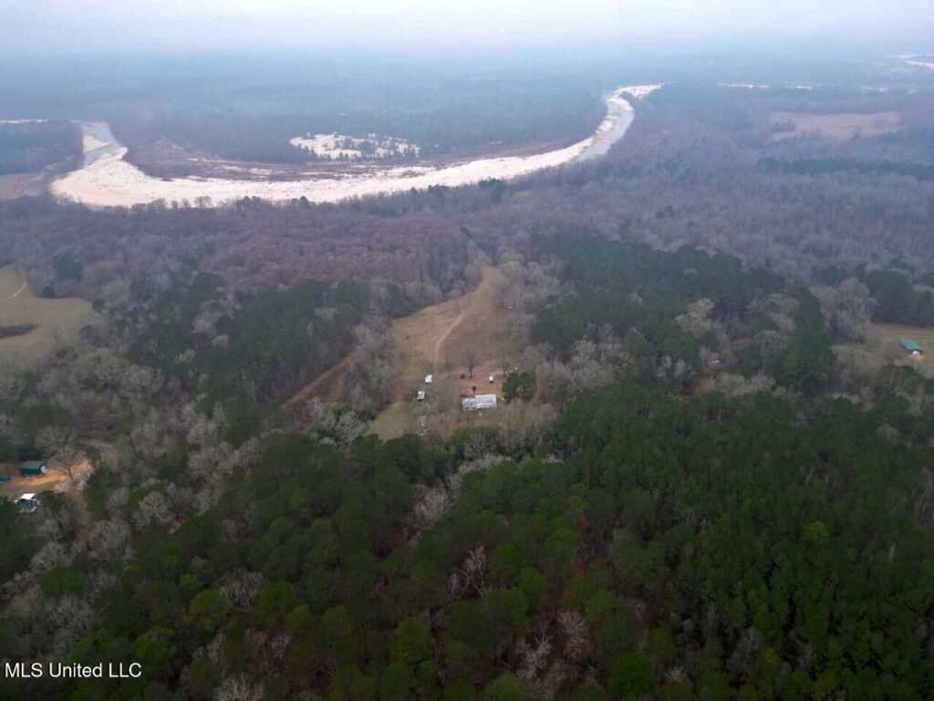 Property photo for land for sale in Franklin County Mississippi