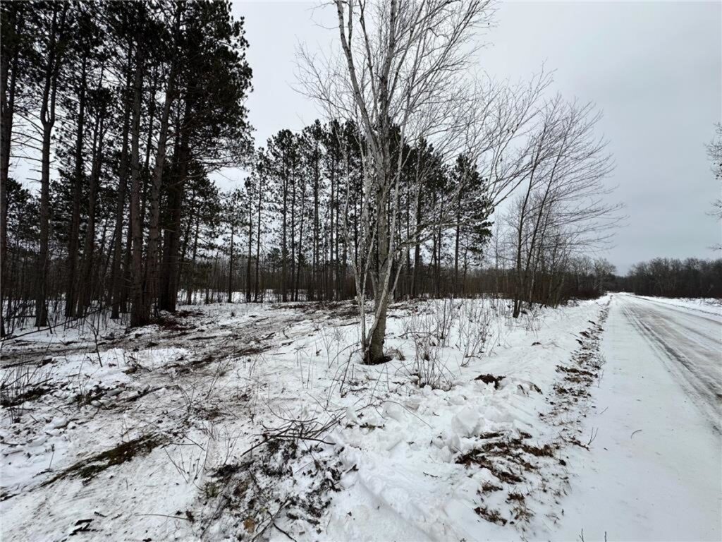 Property photo for land for sale in Pine County Minnesota