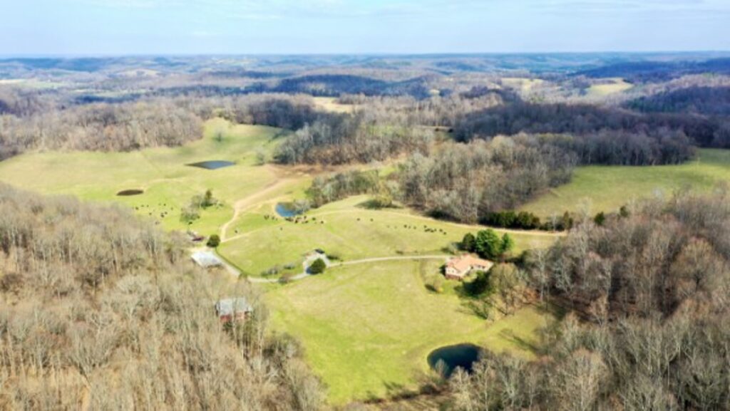 Property photo for land for sale in Giles County Tennessee