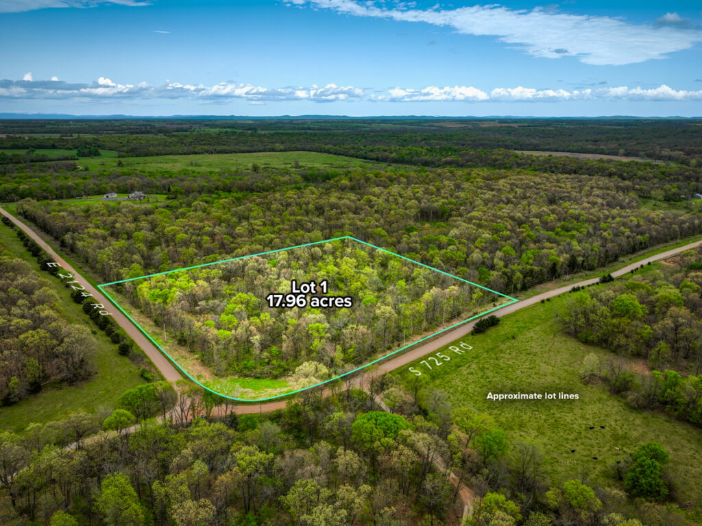 Property photo for land for sale in Cedar County Missouri