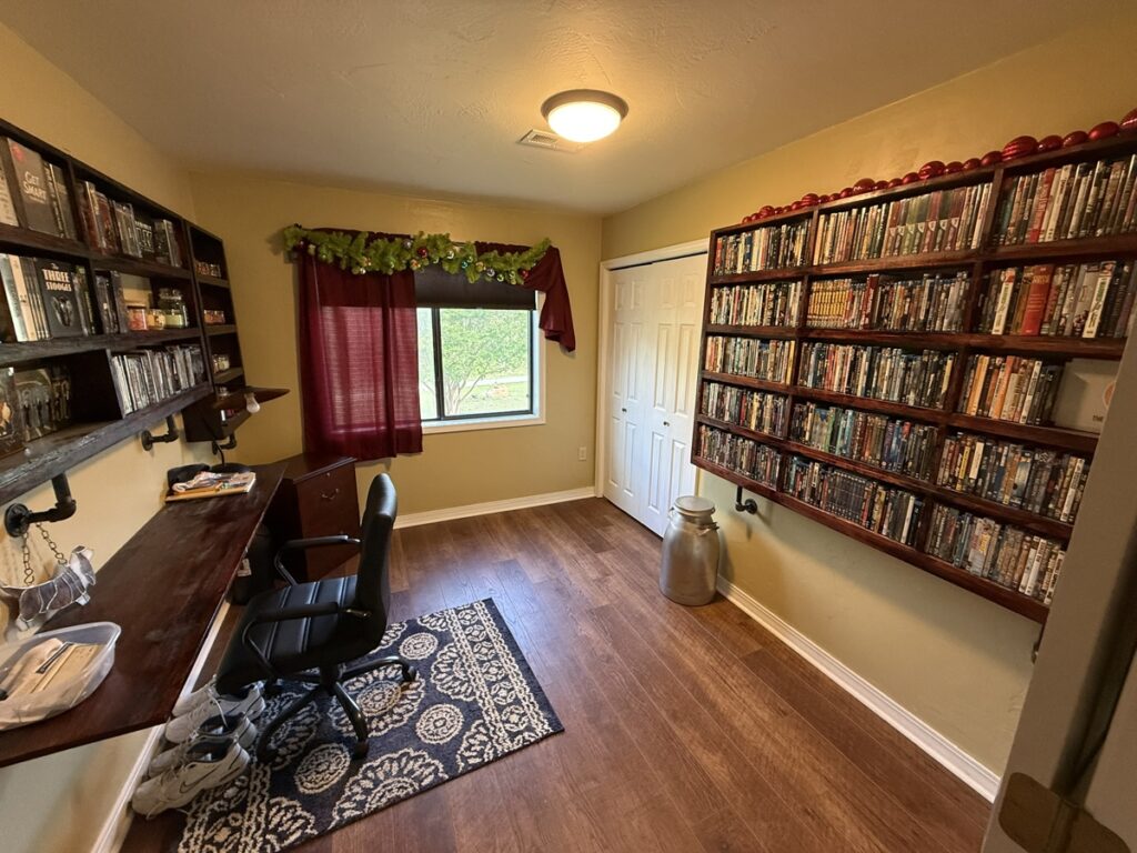 1d05ce36-c6b3-472e-a2a2-5b8646bd56a7.jpg