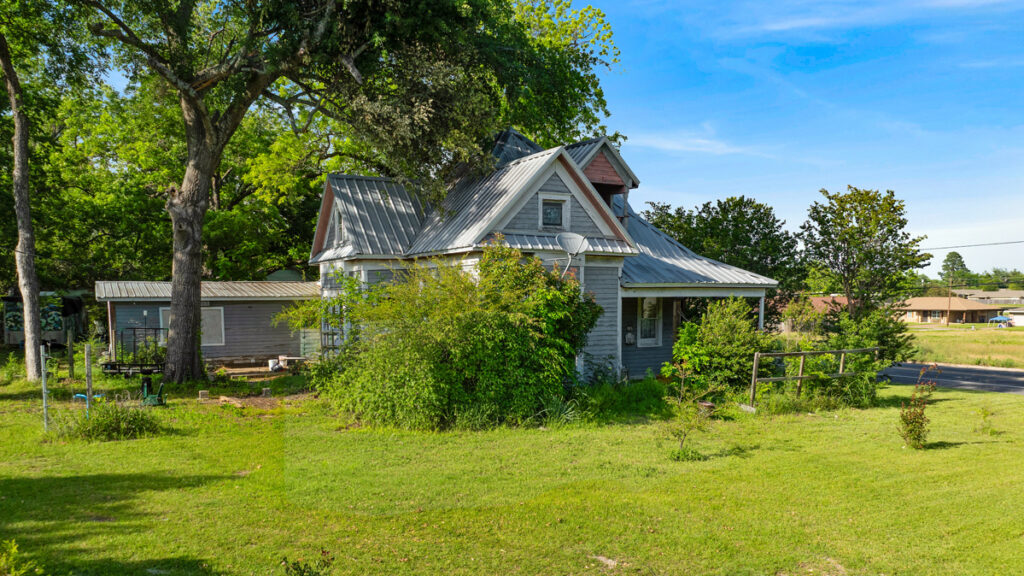 Property photo for land for sale in Lamar County Texas