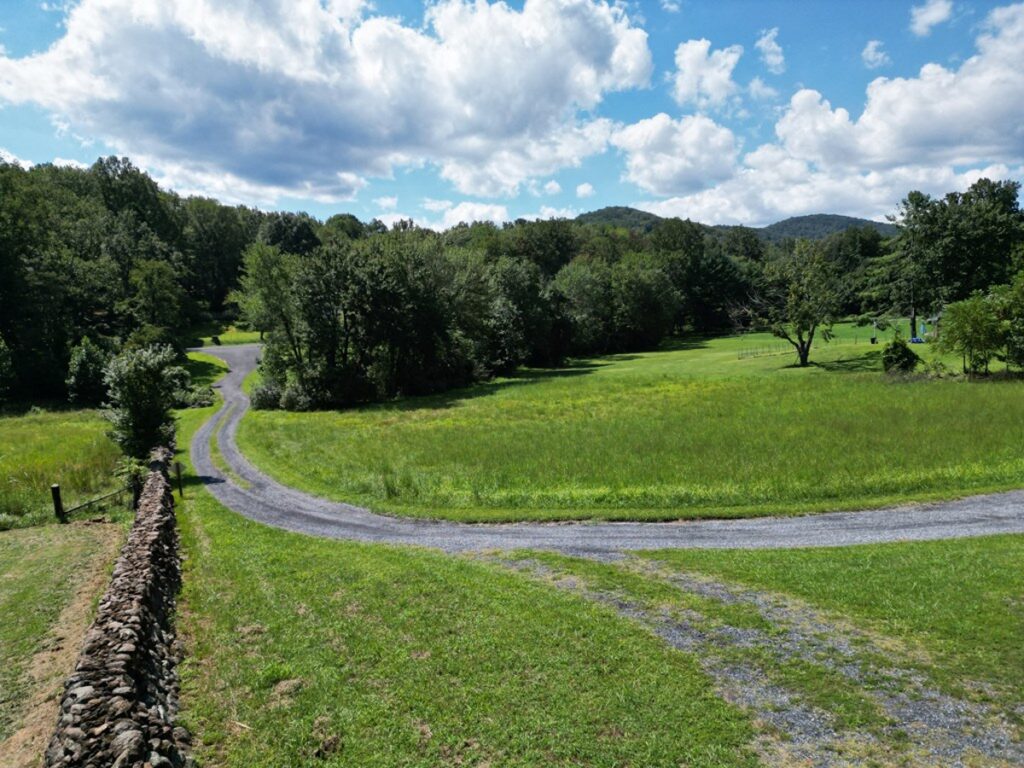 3ec7cefa-a776-4195-8876-102aa59677b6.jpg