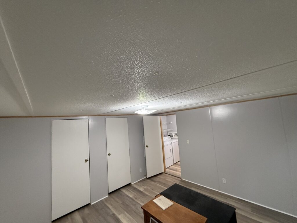 7e347b79-95bd-477e-b211-2ce76cf0bd80.jpg