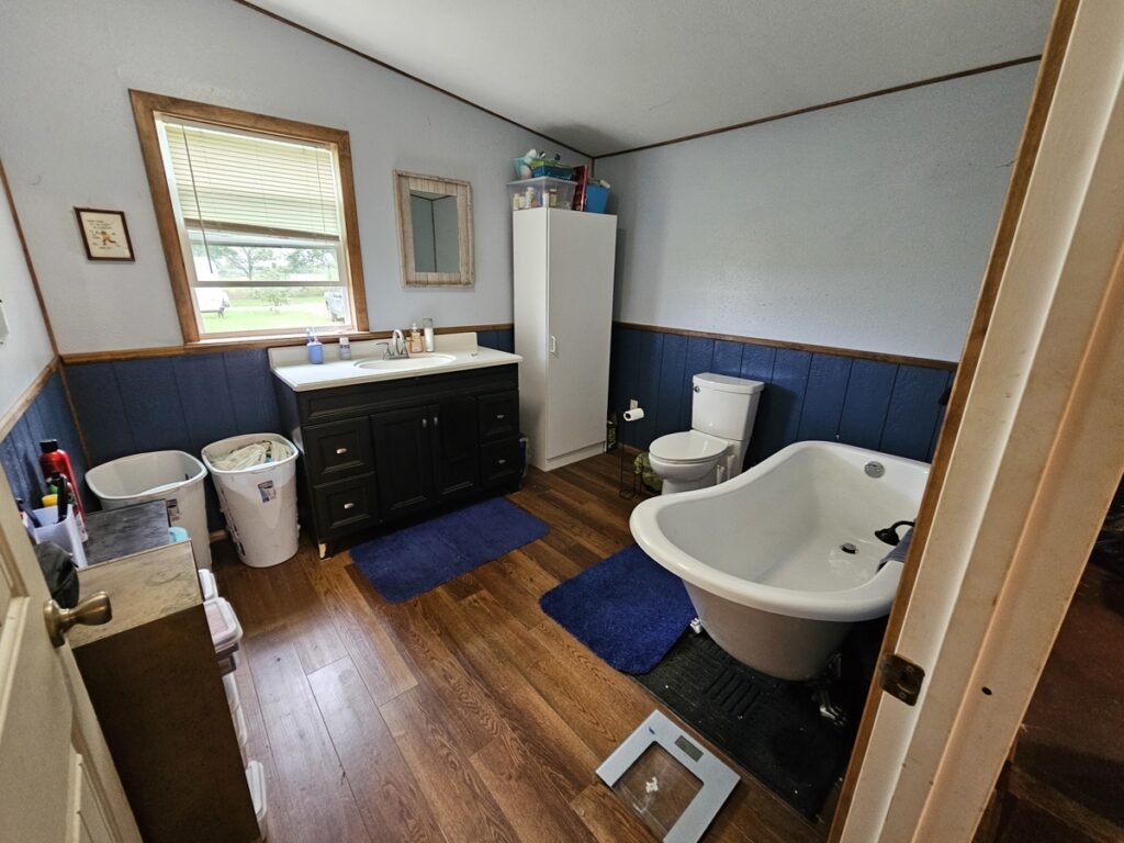 a1e9089f-a912-499e-8ba2-fb6d005e7a35.jpg