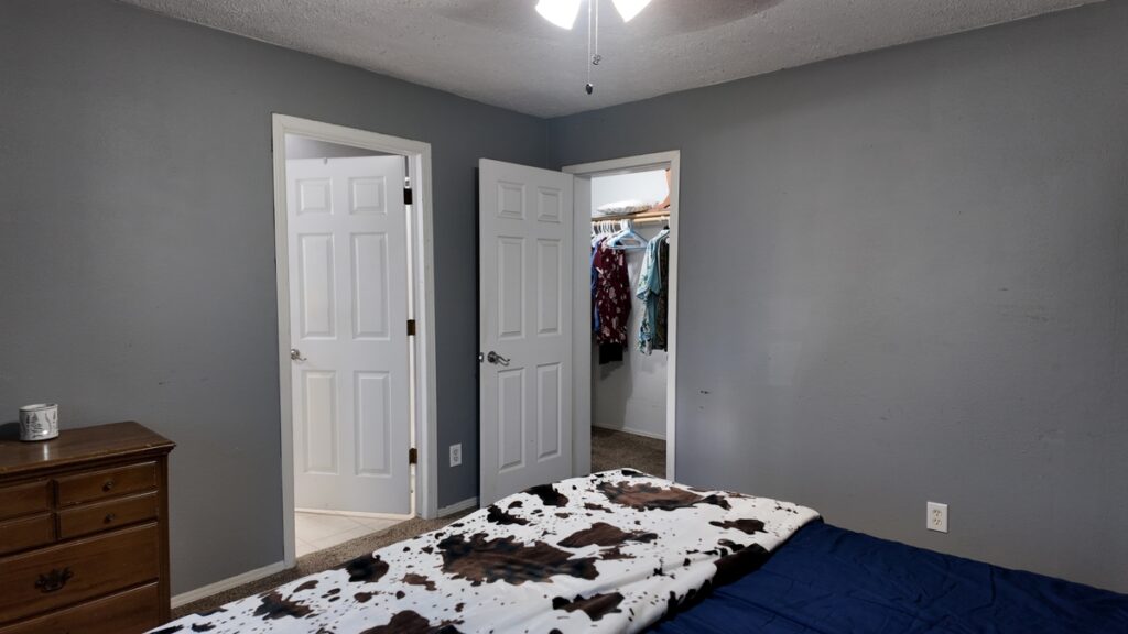c3d42656-2973-459d-9e50-30323f33dc04.jpg
