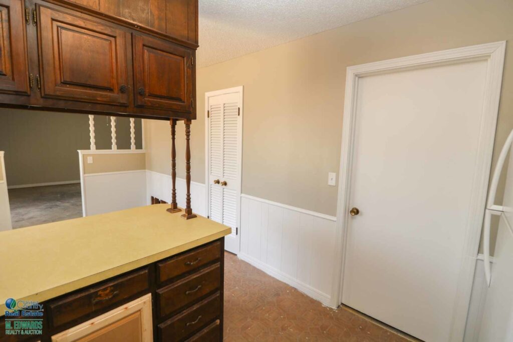 c96b846e-b439-4083-9df4-bd6eb07c6ef9.jpg