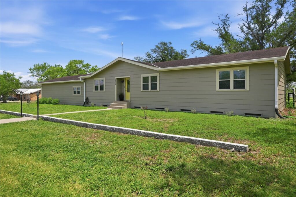 Property photo for land for sale in Live Oak County Texas