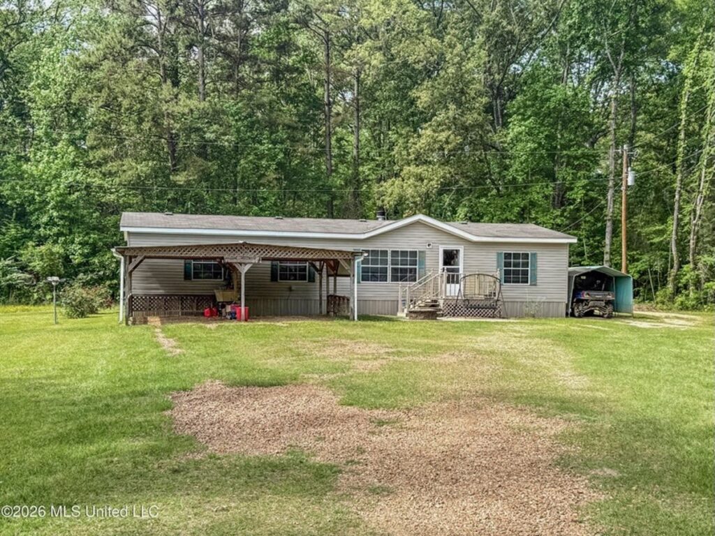 Property photo for land for sale in Hinds County Mississippi