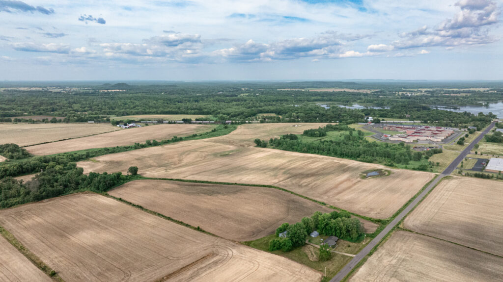 002c6caa-c867-45f0-b33f-785755ed2787.jpg