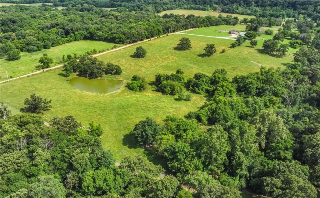 Property photo for land for sale in Benton County Arkansas