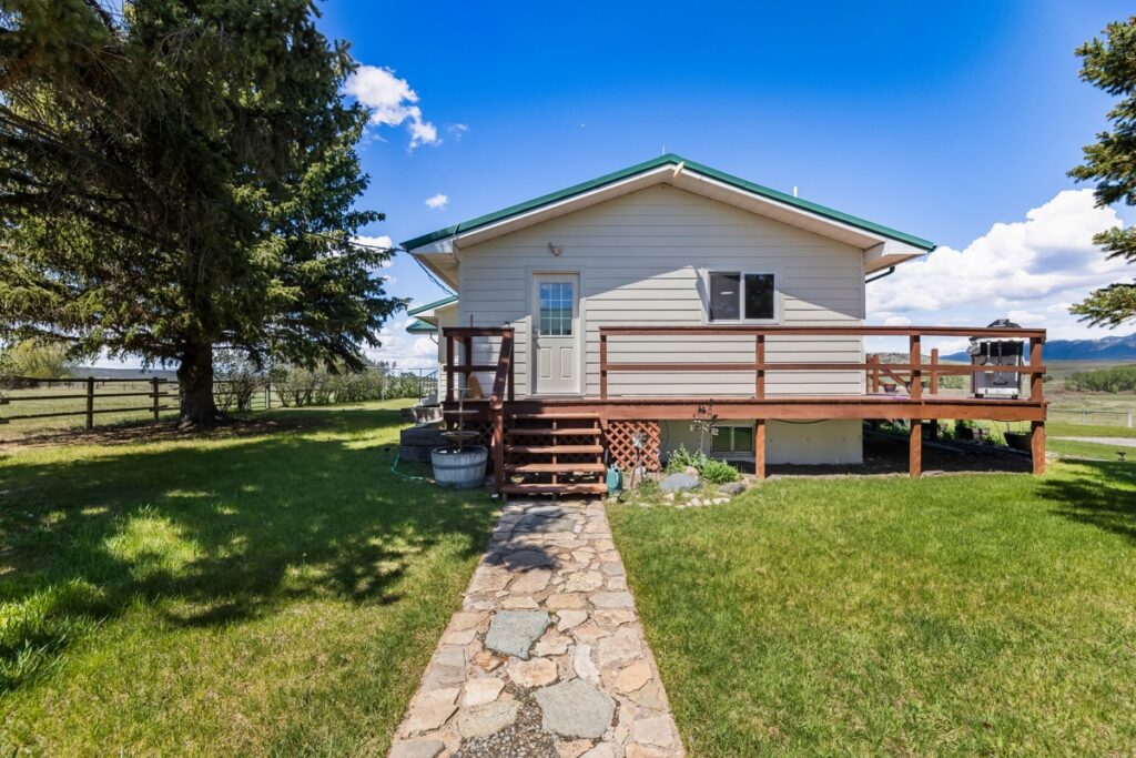 Property photo for land for sale in Park County Montana