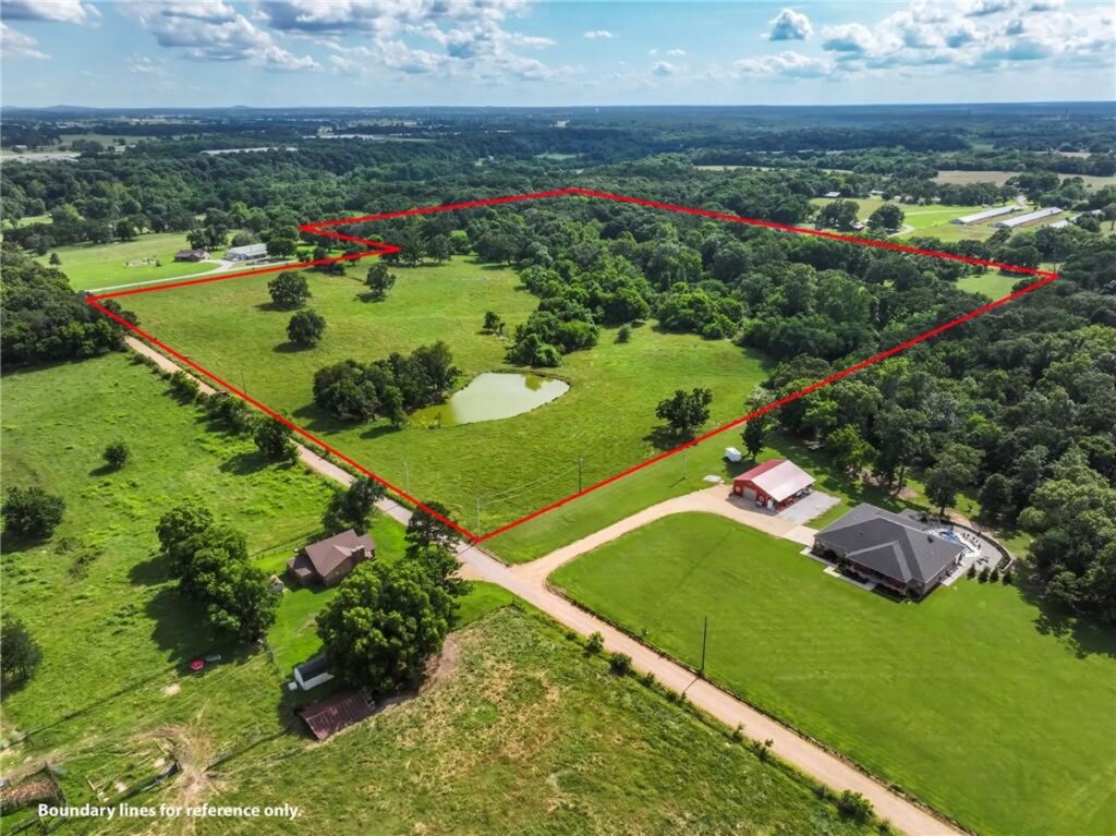 Property photo for land for sale in Benton County Arkansas