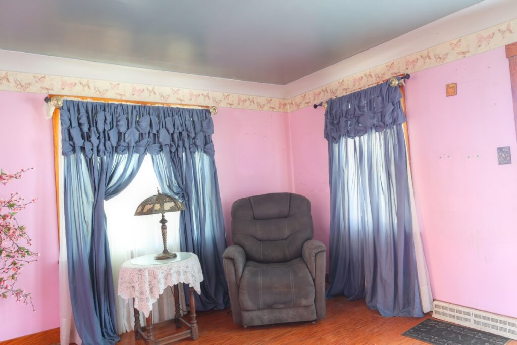 db927180-c109-40ba-95e2-8d7ab62f332d.jpg
