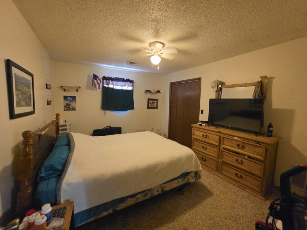 1265eac0-4d74-4057-ae47-f031c5fdc93b.jpg