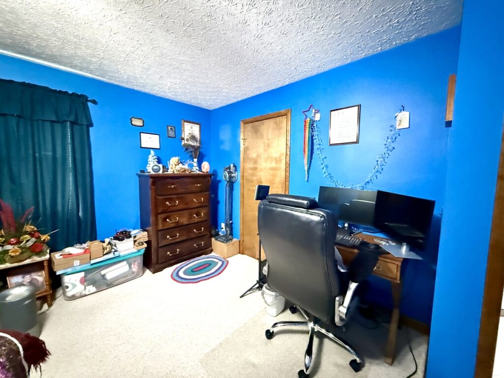 274b09f2-b607-489a-9ddd-9030ef04b2f7.jpg