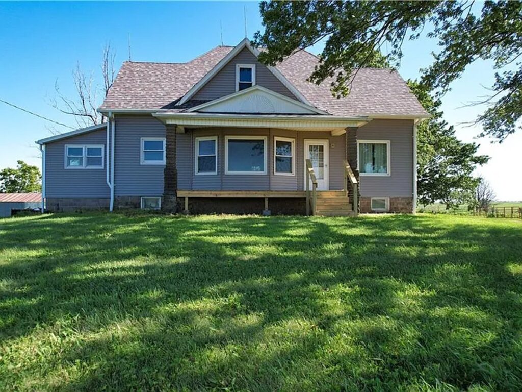 Property photo for land for sale in Nodaway County Missouri