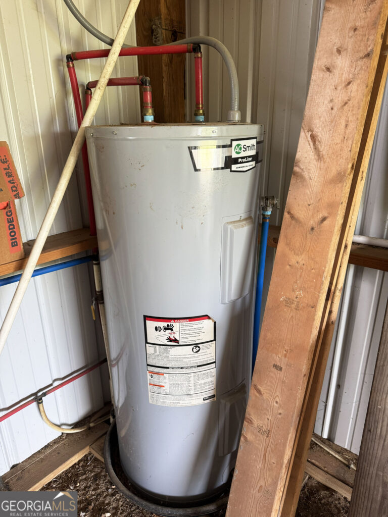 556bc1bb-40d1-4646-b36b-e05e20a98ed7.jpg