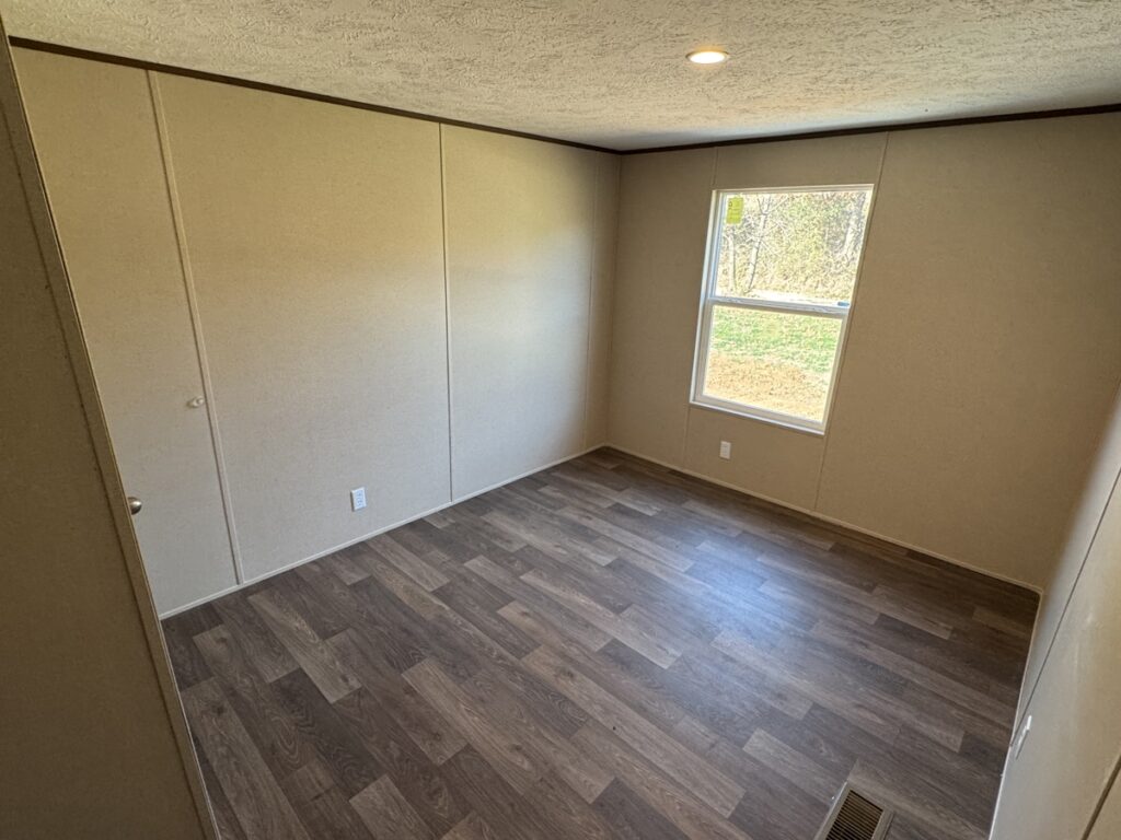 7c436c5e-1ab3-4a28-abc7-b047555d6fa7.jpg