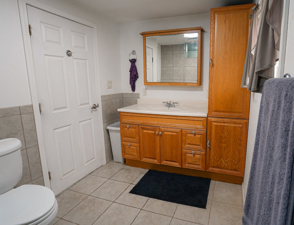8edf0fd0-6740-4808-8a18-a6d371bb1ae5.jpg