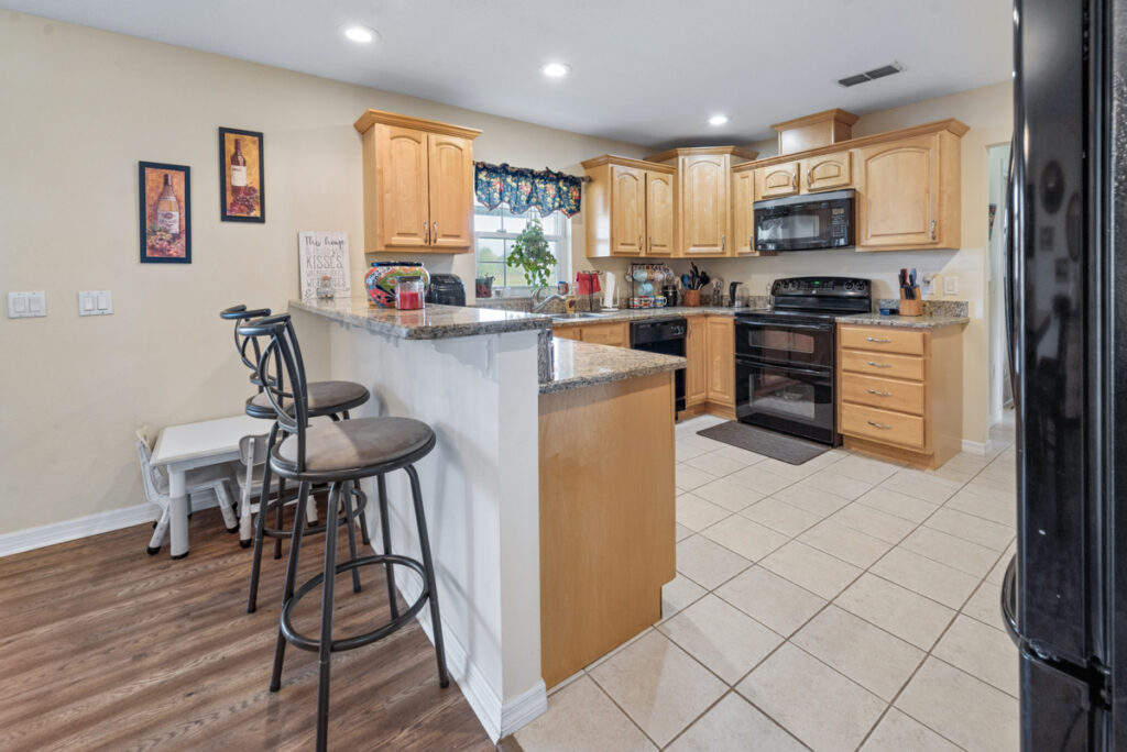 ade4bd93-f443-485d-85f3-7e6ac375f869.jpg