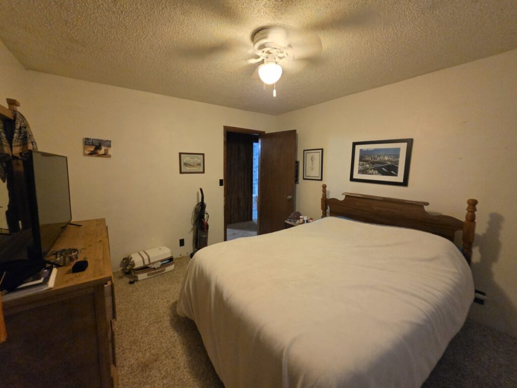 c4ac63f3-7f88-4bd4-9d8a-c756de8d7765.jpg