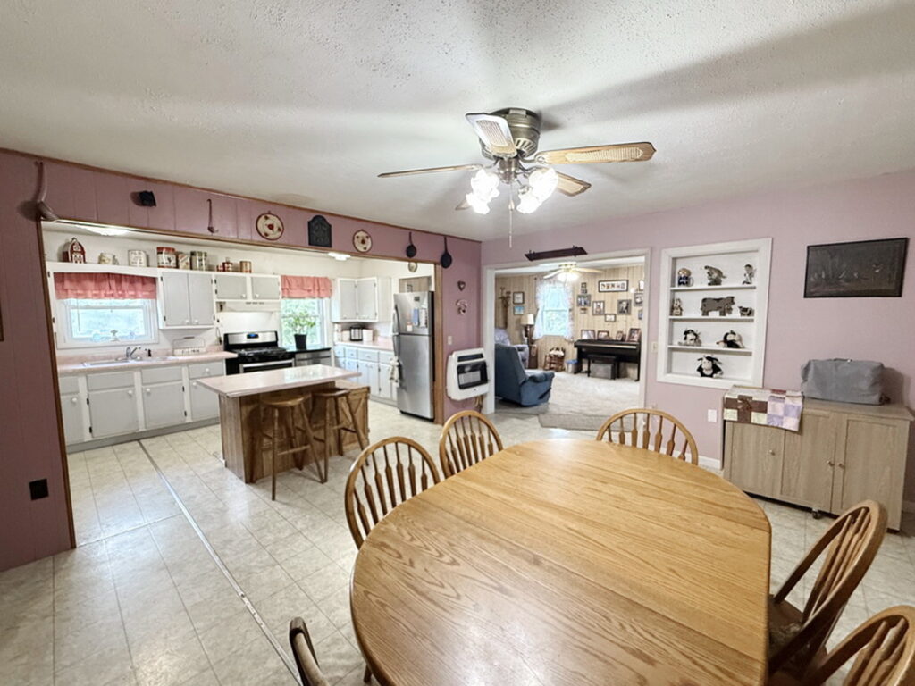 7287cf6a-3d95-447b-aef5-8839f67f0929.jpg