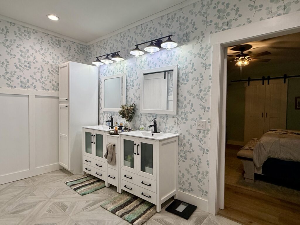 93289da7-1d88-406d-baf5-73dd886b9d52.jpg