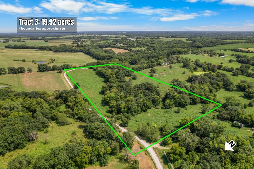 Property photo for land for sale in Caldwell County Missouri