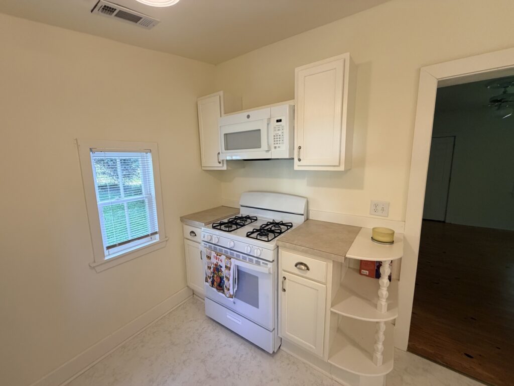 ac280e17-f578-4ae5-a6d2-5dfdb00ab687.jpg