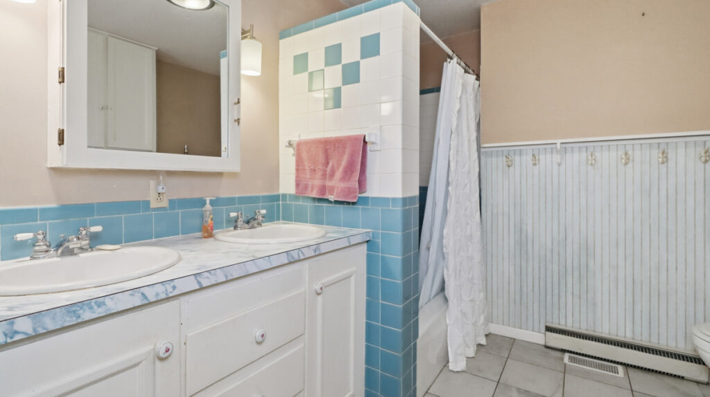 ad4354e8-2e86-407d-b93e-ffe8693c9b65.jpg