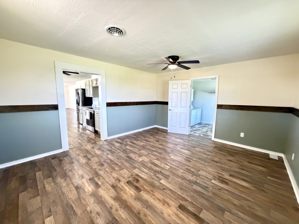 aeb96145-aa2b-4409-8d8b-7115fa4099b0.jpg